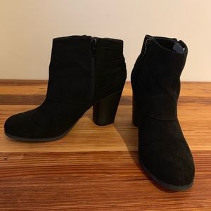 Madden Girl black ankle boots